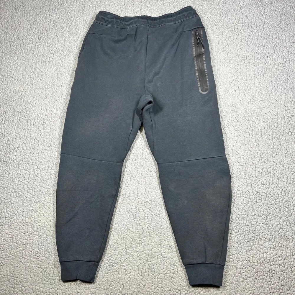 Nike Tech Fleece Joggers Mens Small Black CU4495-010 Sweatpants Tapered Slim Fit